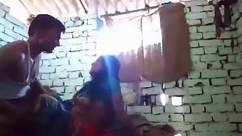Indian Village Housewife Enjoys Doggy Style Fucking